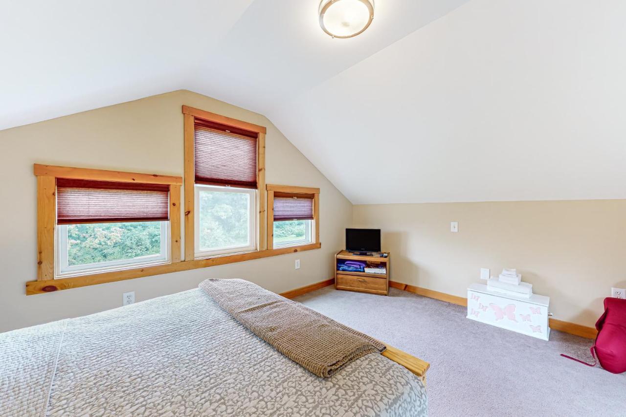 Seneca Lake Serenity Hector Екстер'єр фото